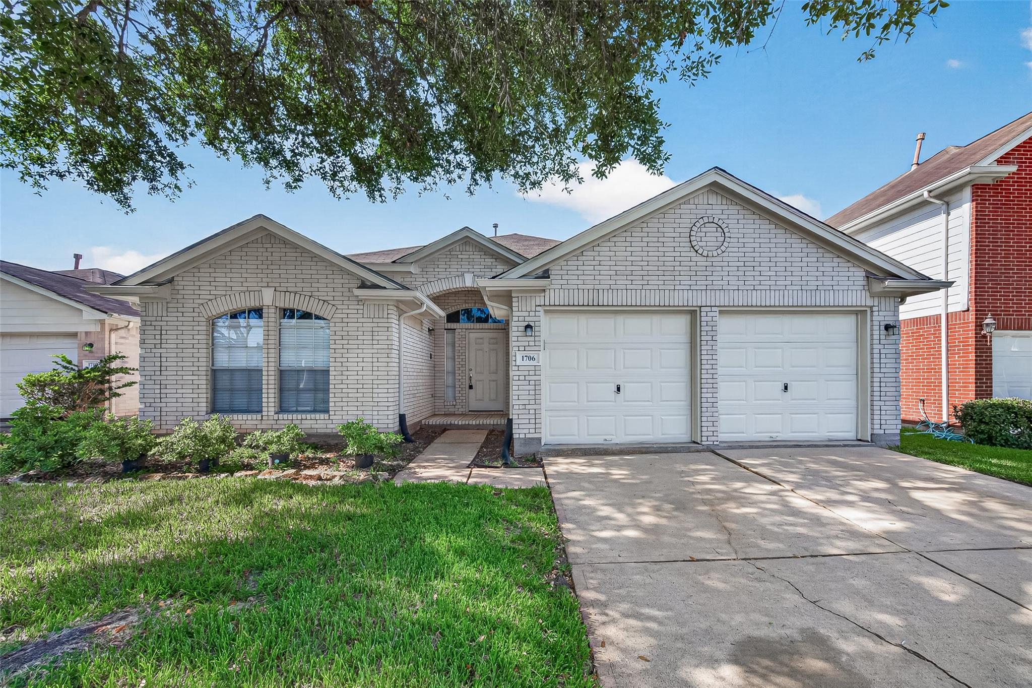 1706 Teal Run Place Drive — photo