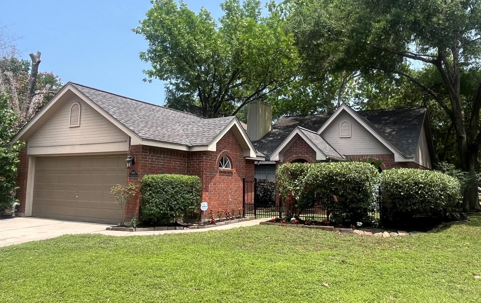 9602 Top Gallant Court — photo