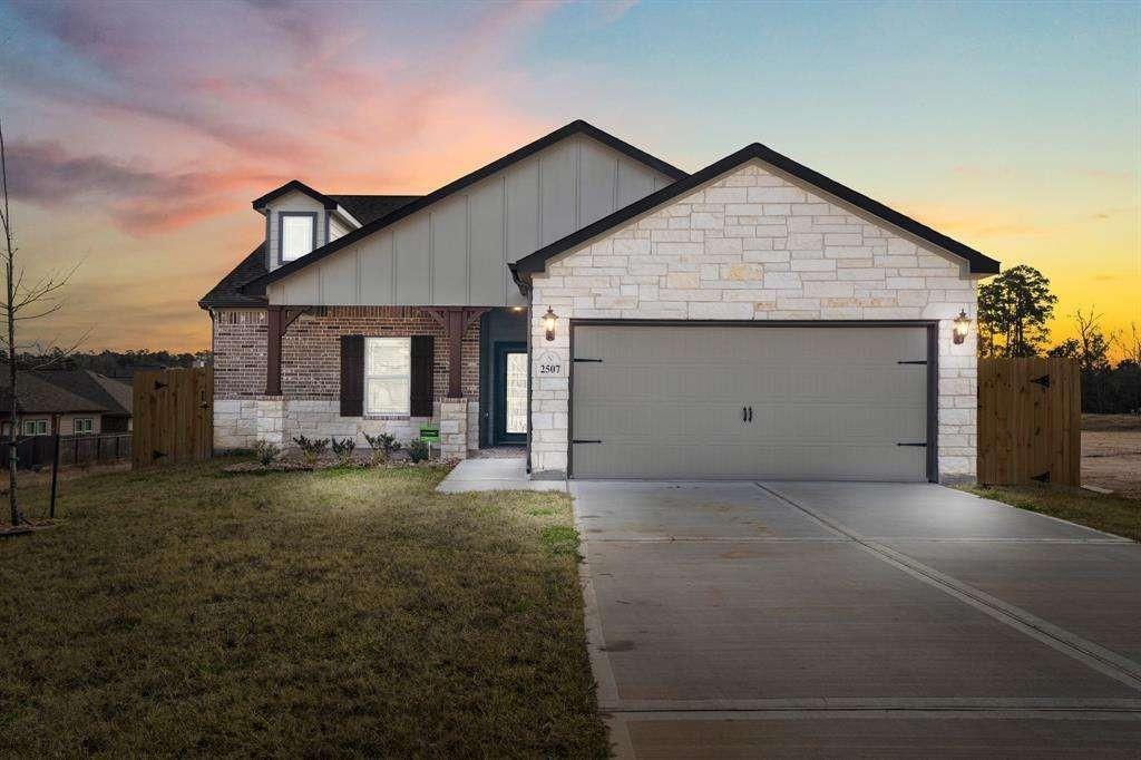 2507 Canyon Crown Court — photo