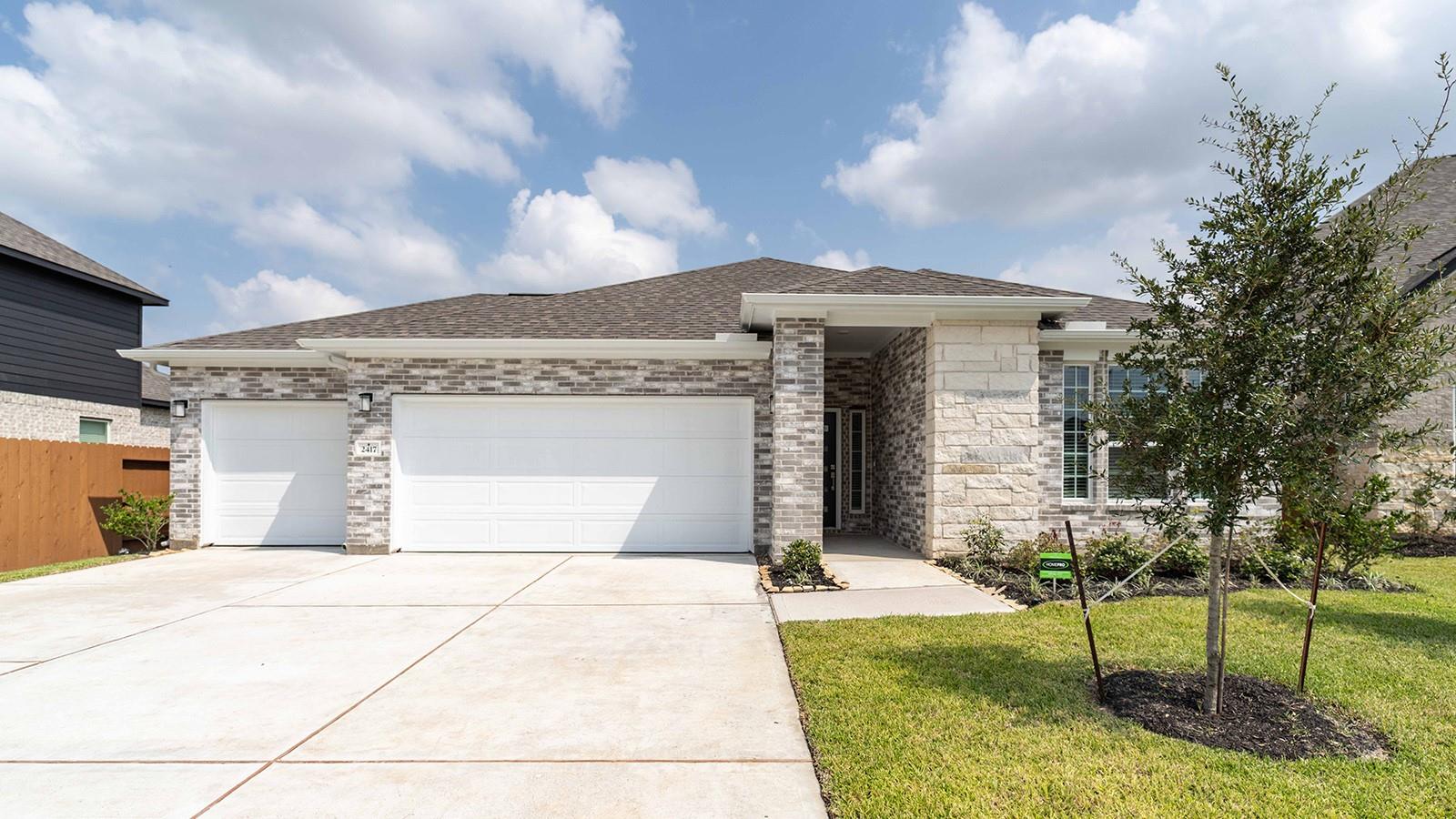 2417 Seaglass Terrace Drive — photo