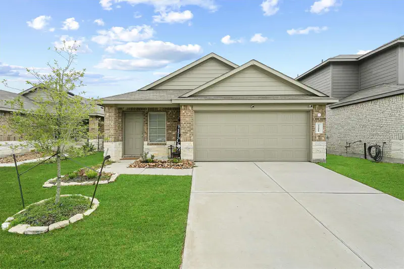22411 Gilded Peak Lane — photo