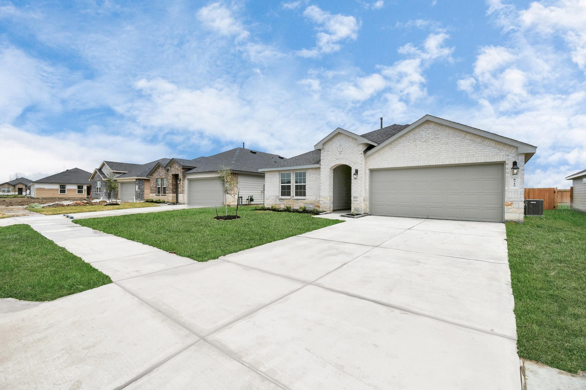 8519 Swenson Lane — photo