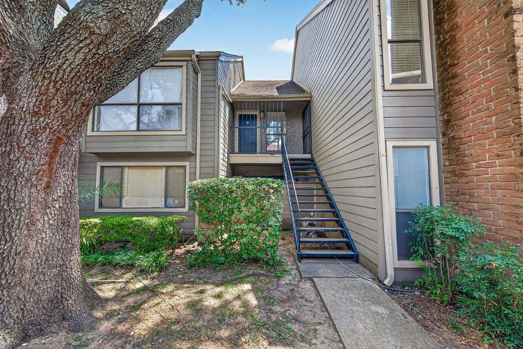 6601 Sands Point Drive #18 — photo
