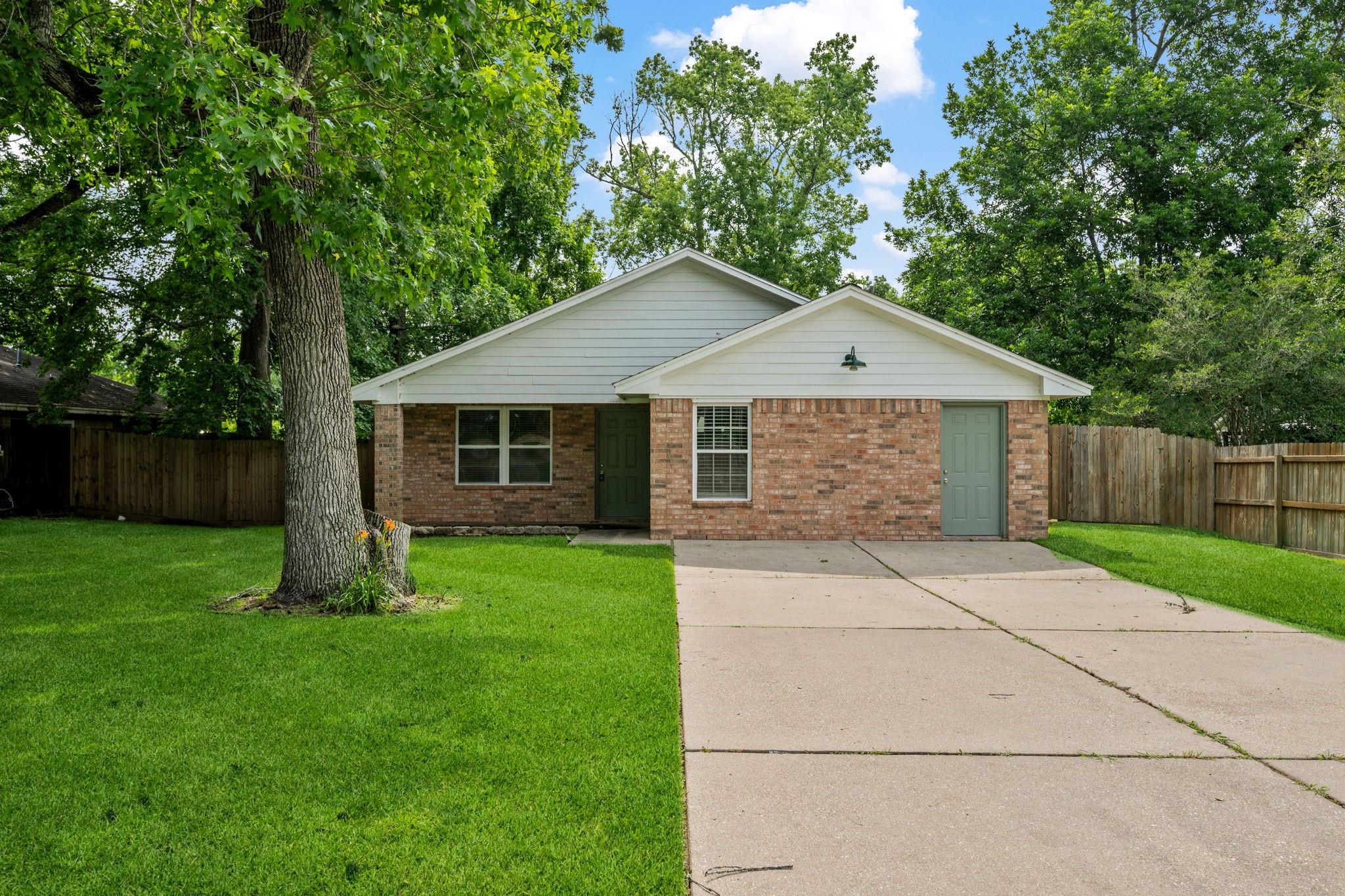 157 Hillside Drive — photo