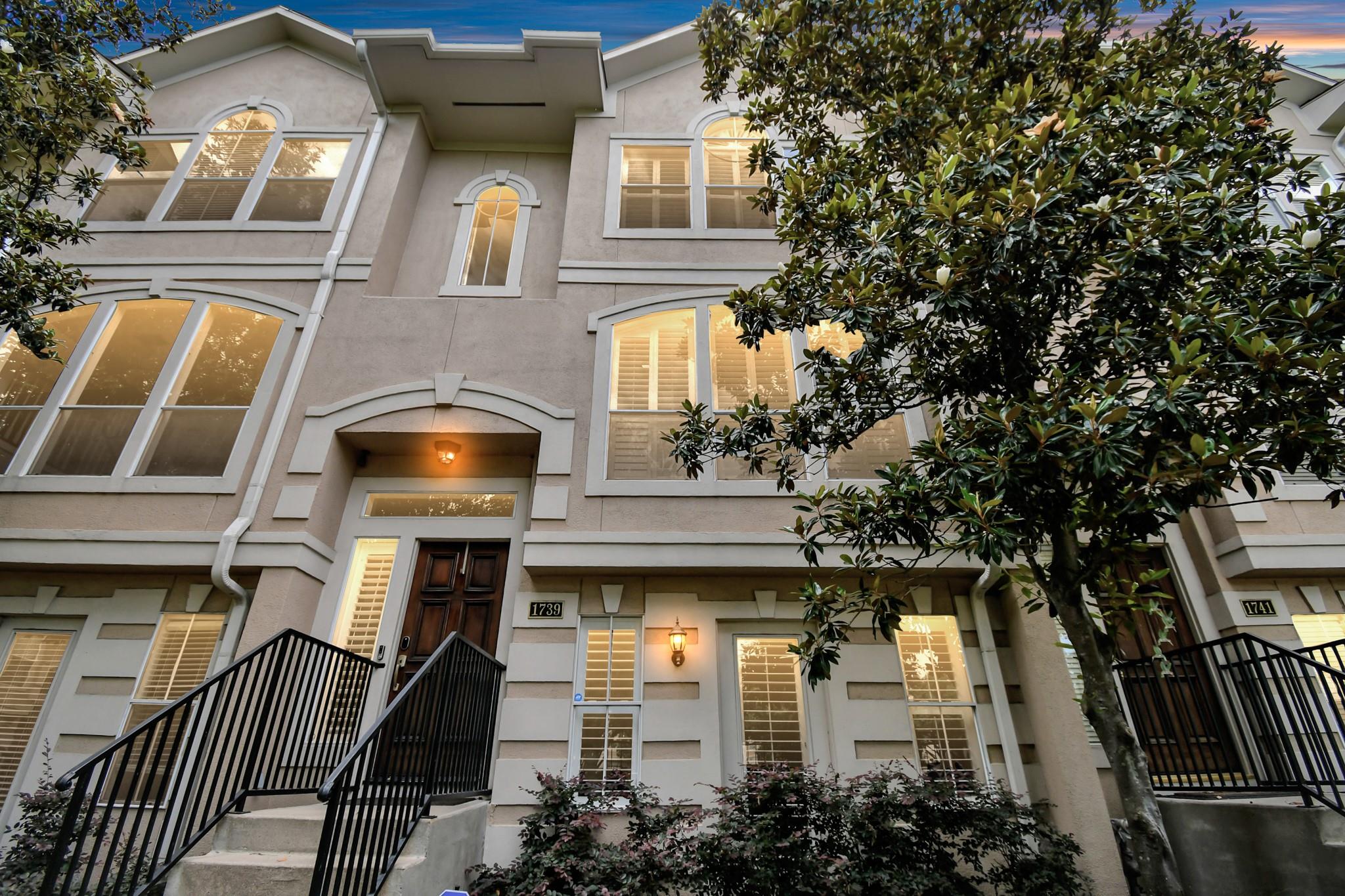 1739 French Village Drive — photo
