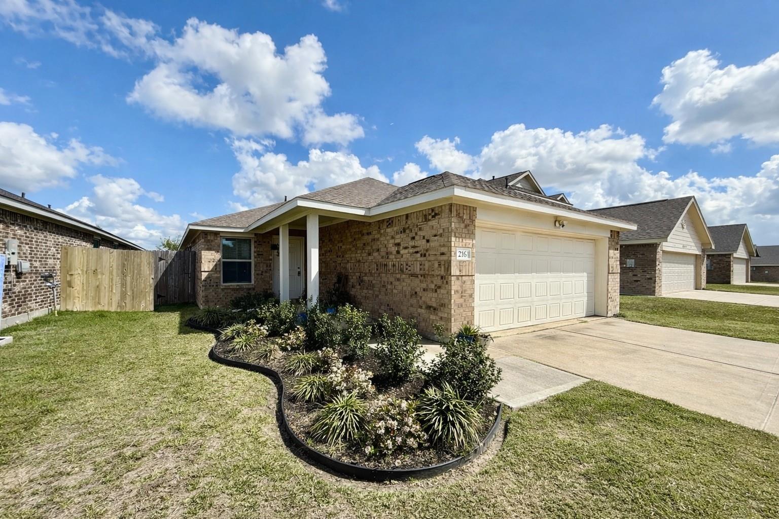 216 Bennett Loop — photo