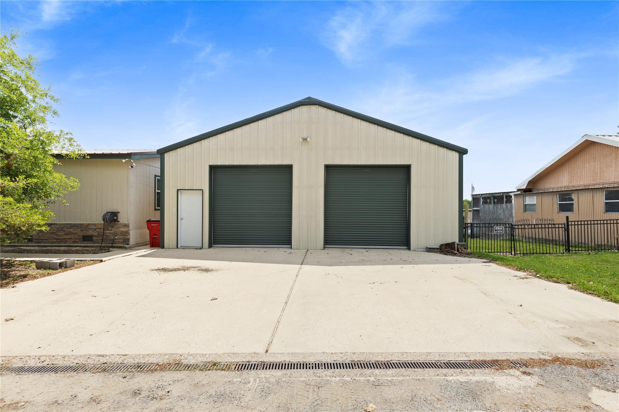 174 Lake Front Drive, Trinity, TX 75862 — photo 3