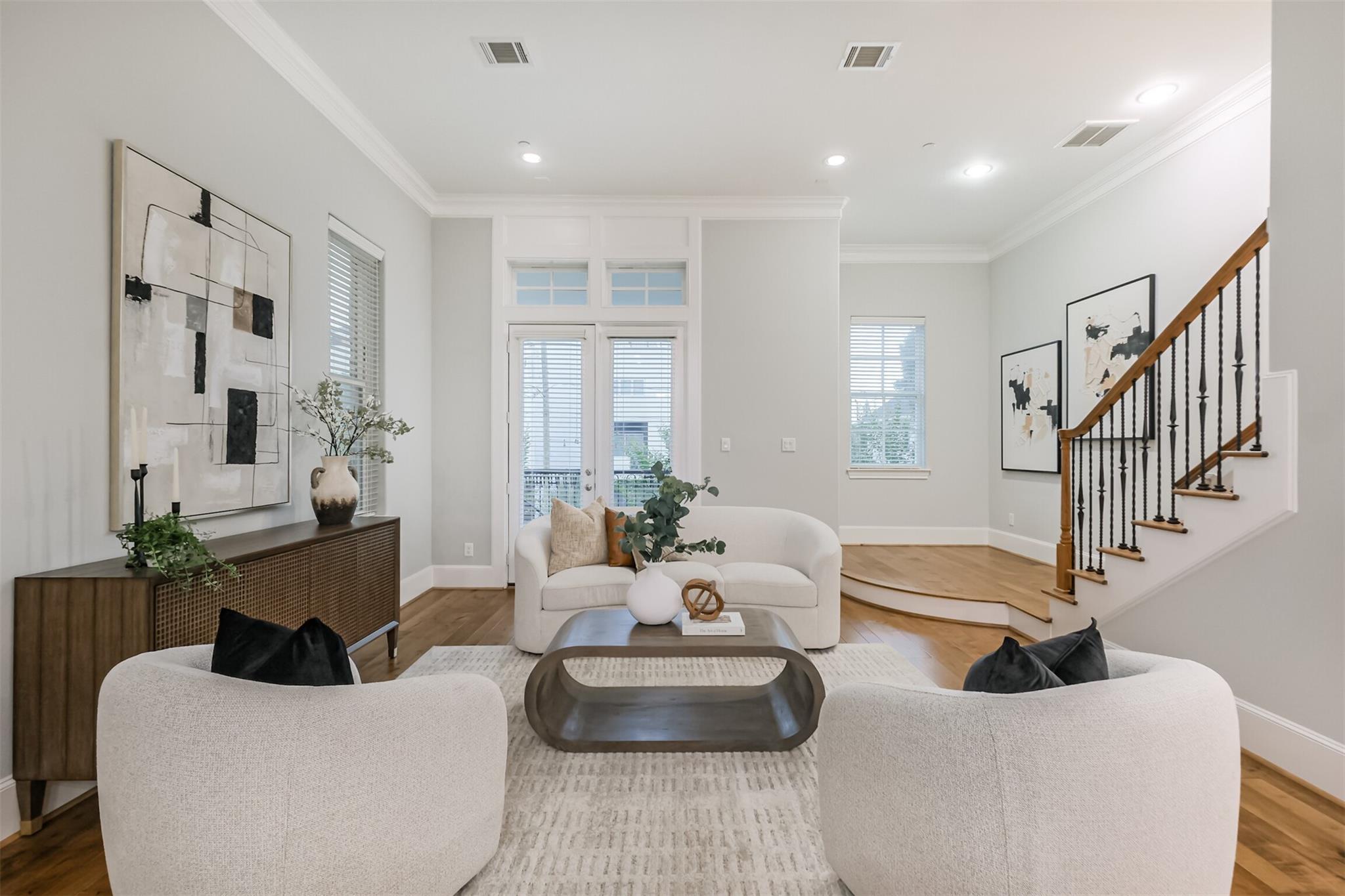 3907 Austin Street — photo
