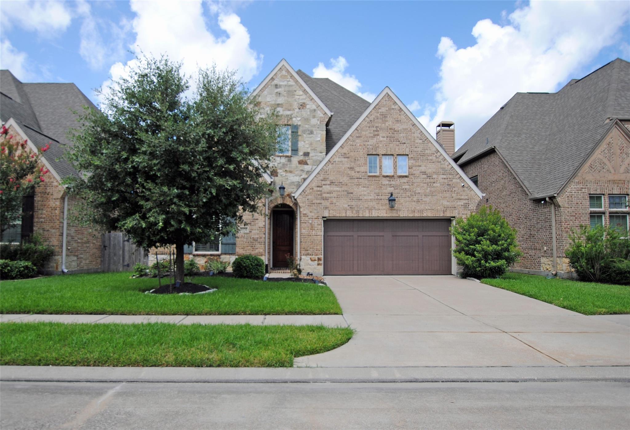 2032 Arrowood Glen Drive — photo