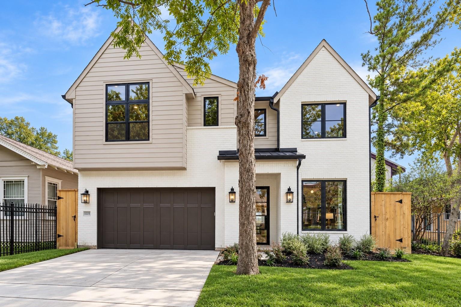 1223 W Drew Street — photo