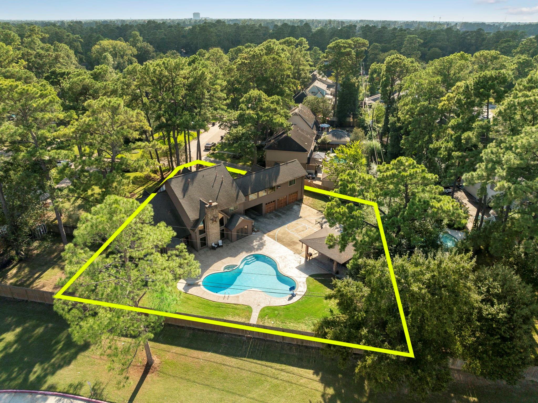 8202 Forest Ridge Road, Spring, TX 77379 — photo 2