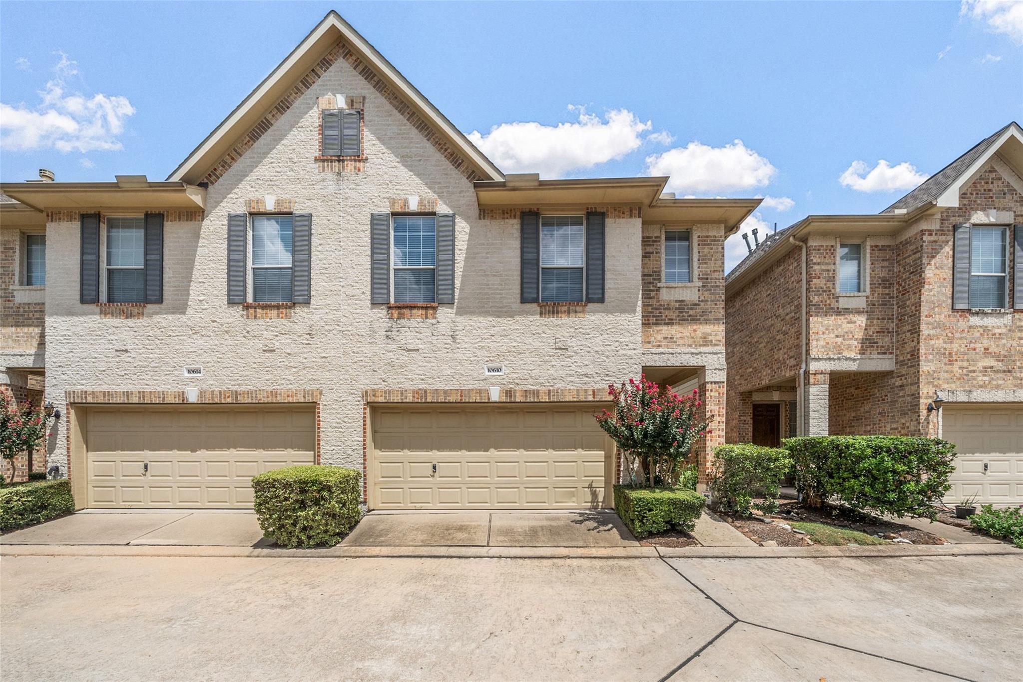 10610 Wallingford Place — photo