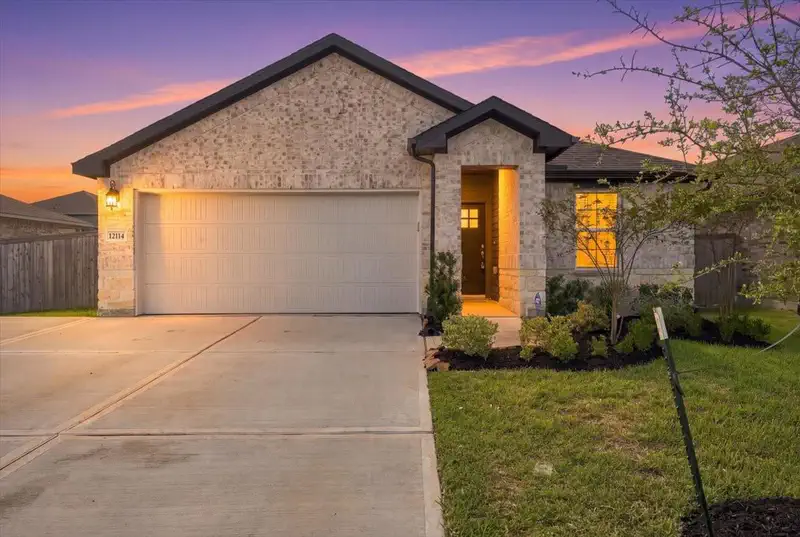 12114 Rushing Ridge Drive — photo