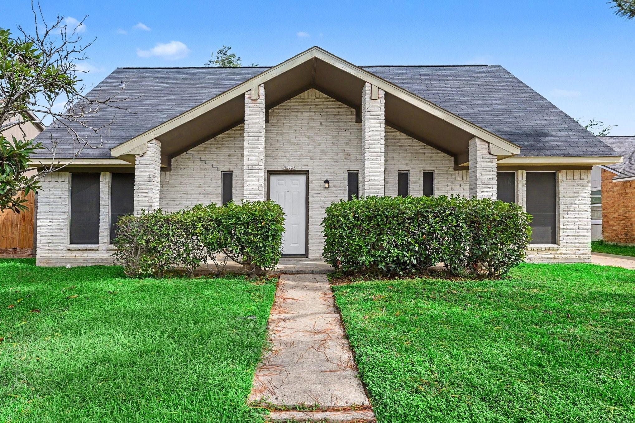 6839 Blue Ridge Drive — photo