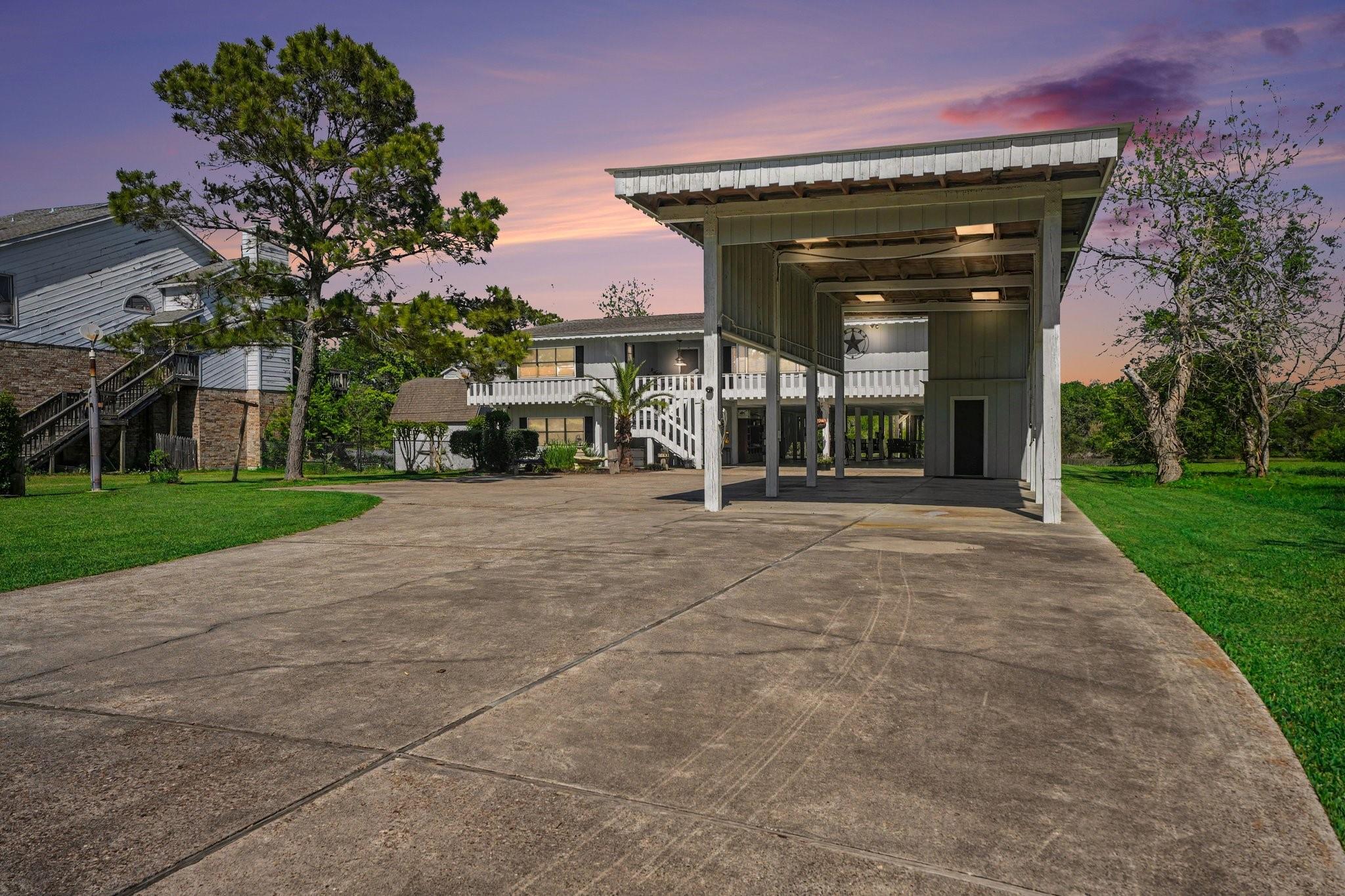 2208 Elton Street — photo