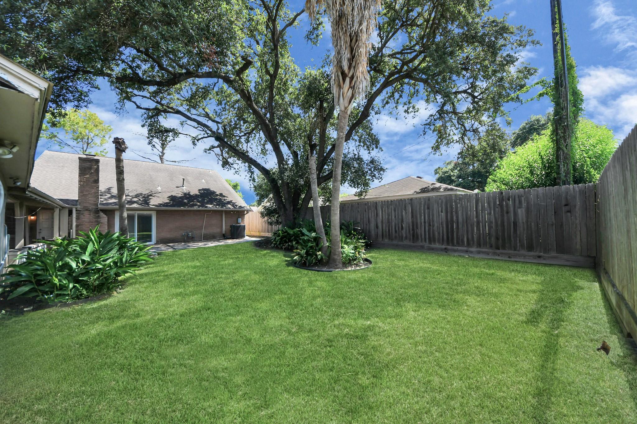8119 Concho Street — photo