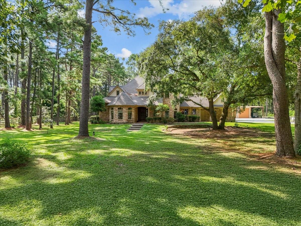 7306 Live Oak Circle — photo