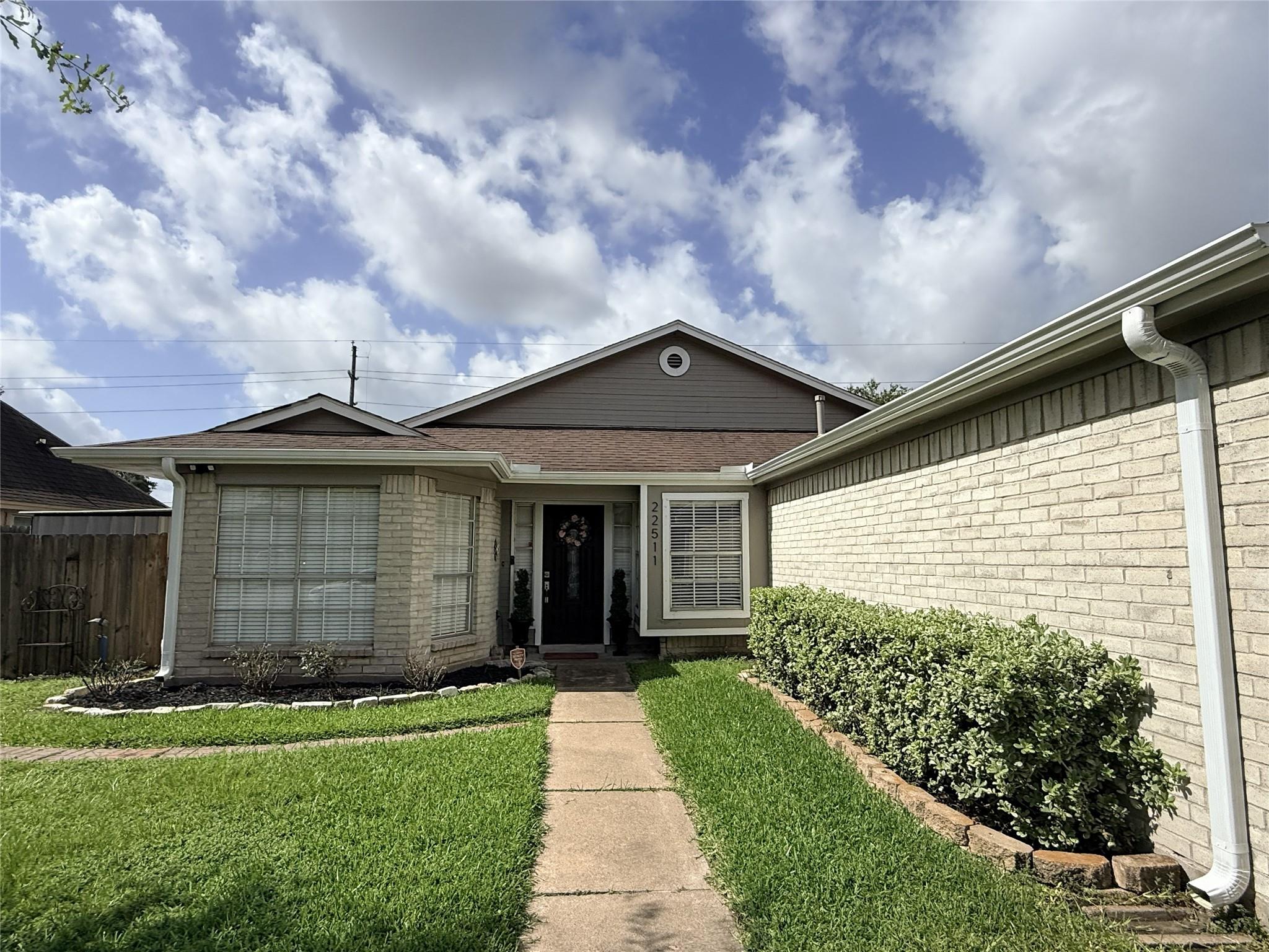22511 Rangeview Drive — photo