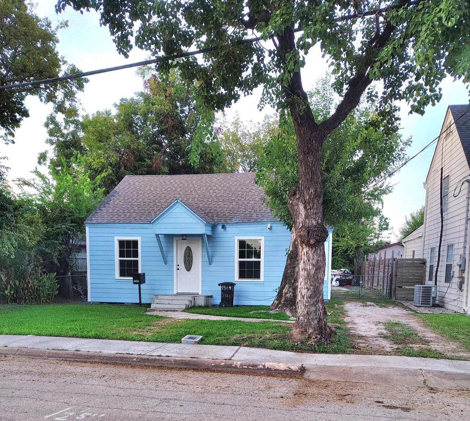 1509 3rd Street — photo