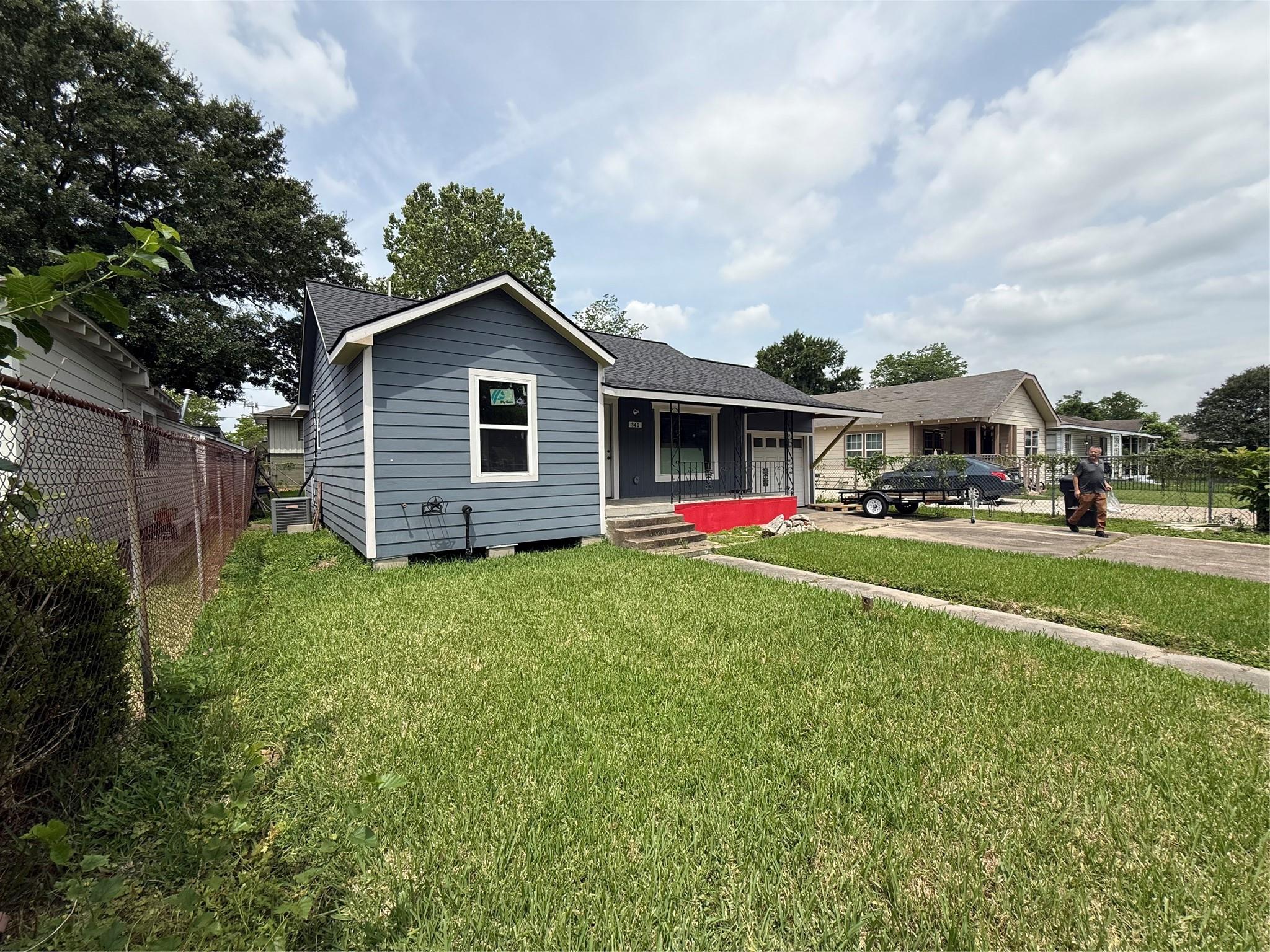 342 Hoffman Street — photo