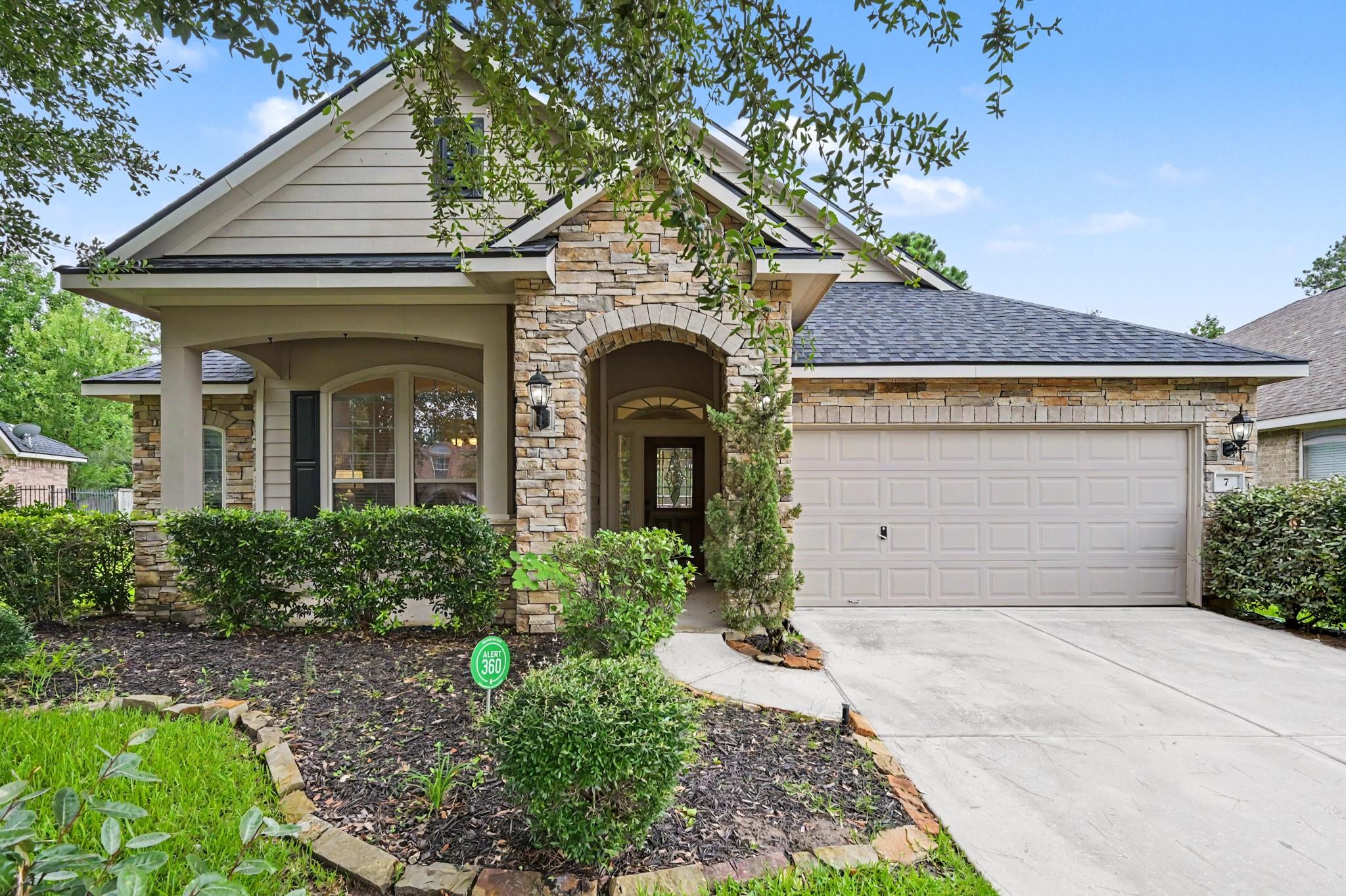 7 Fraiser Fir Place — photo