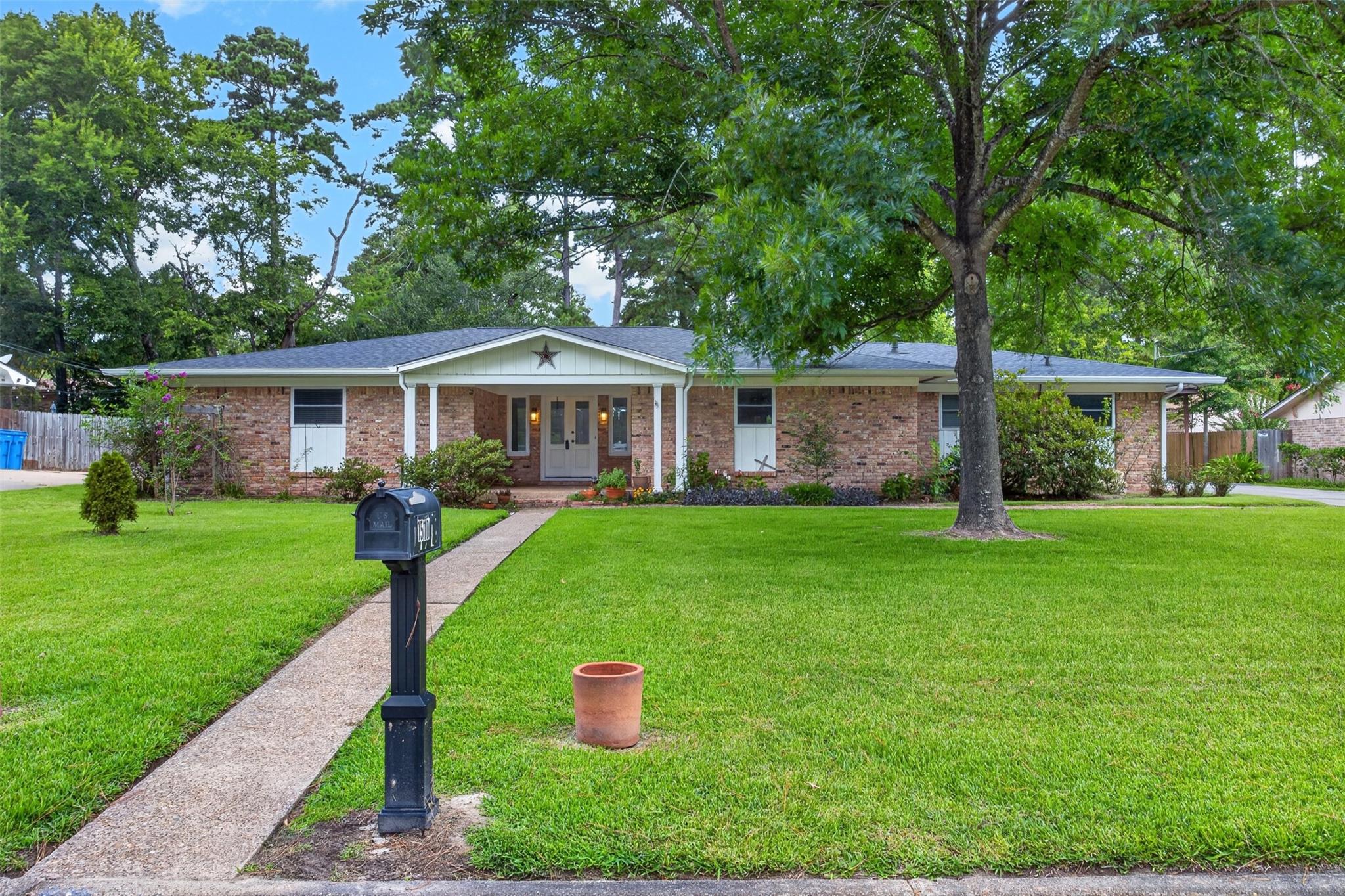1510 Reen Drive — photo