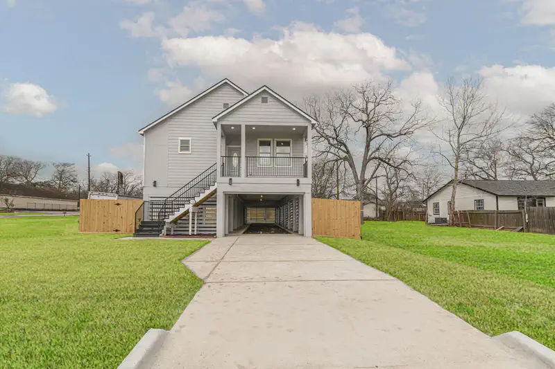 316 6th Street — photo