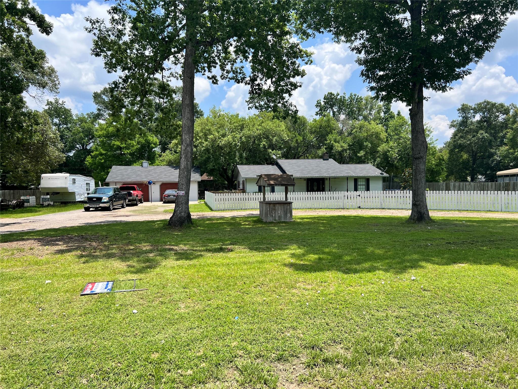 11401 Fostoria Road — photo