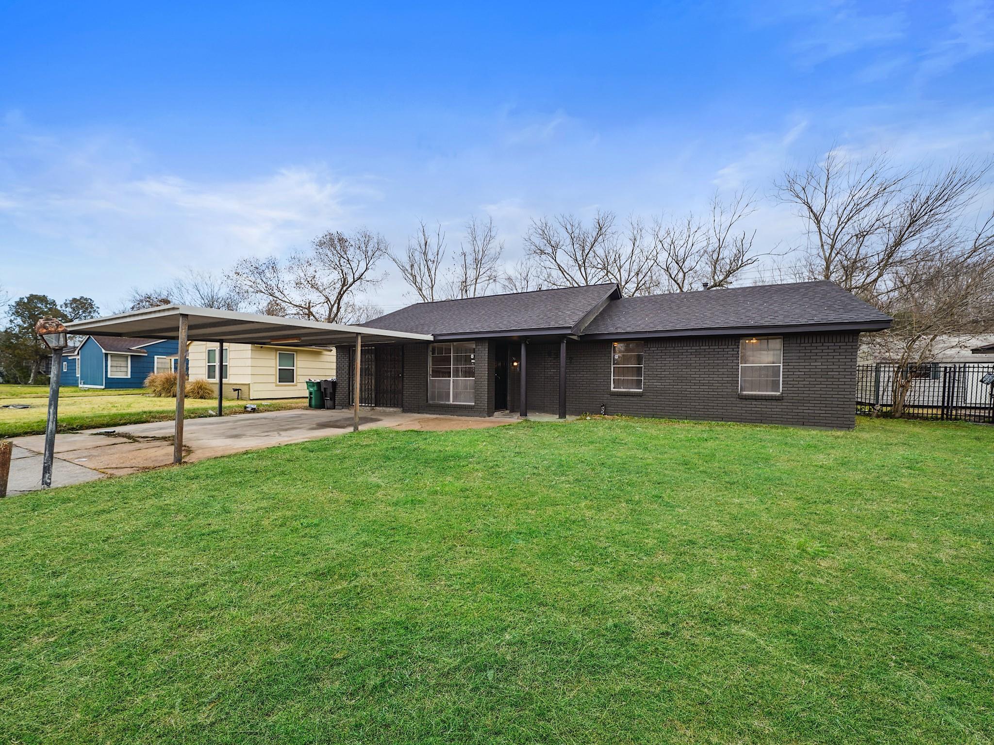 9347 Clearway Drive — photo