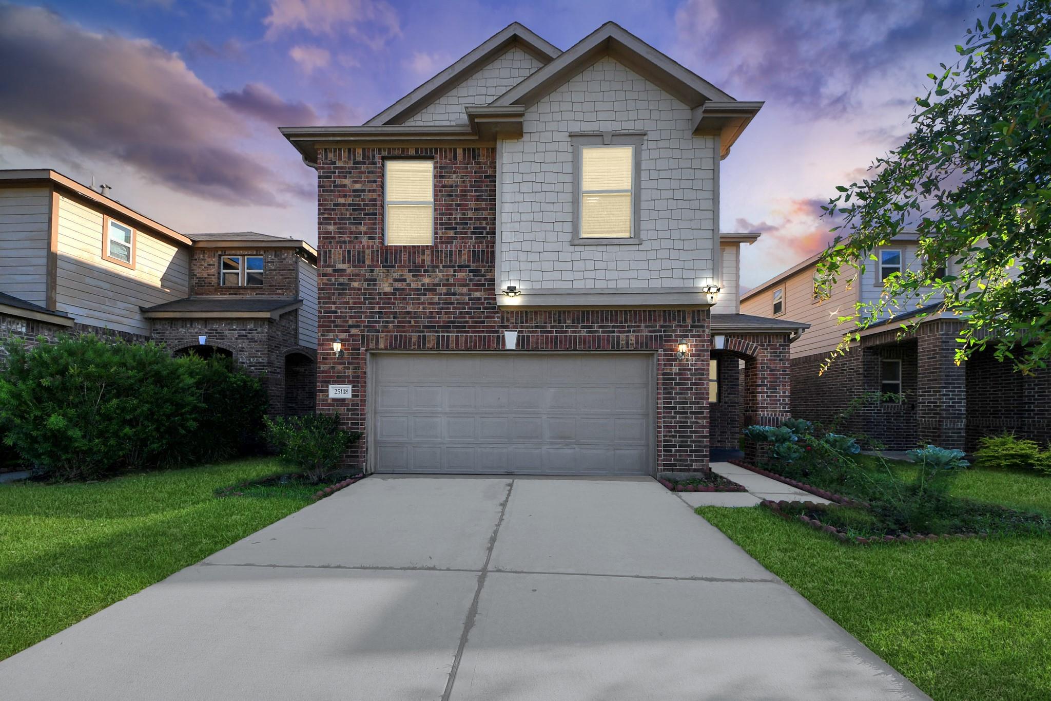 25118 Squire Knoll Street — photo