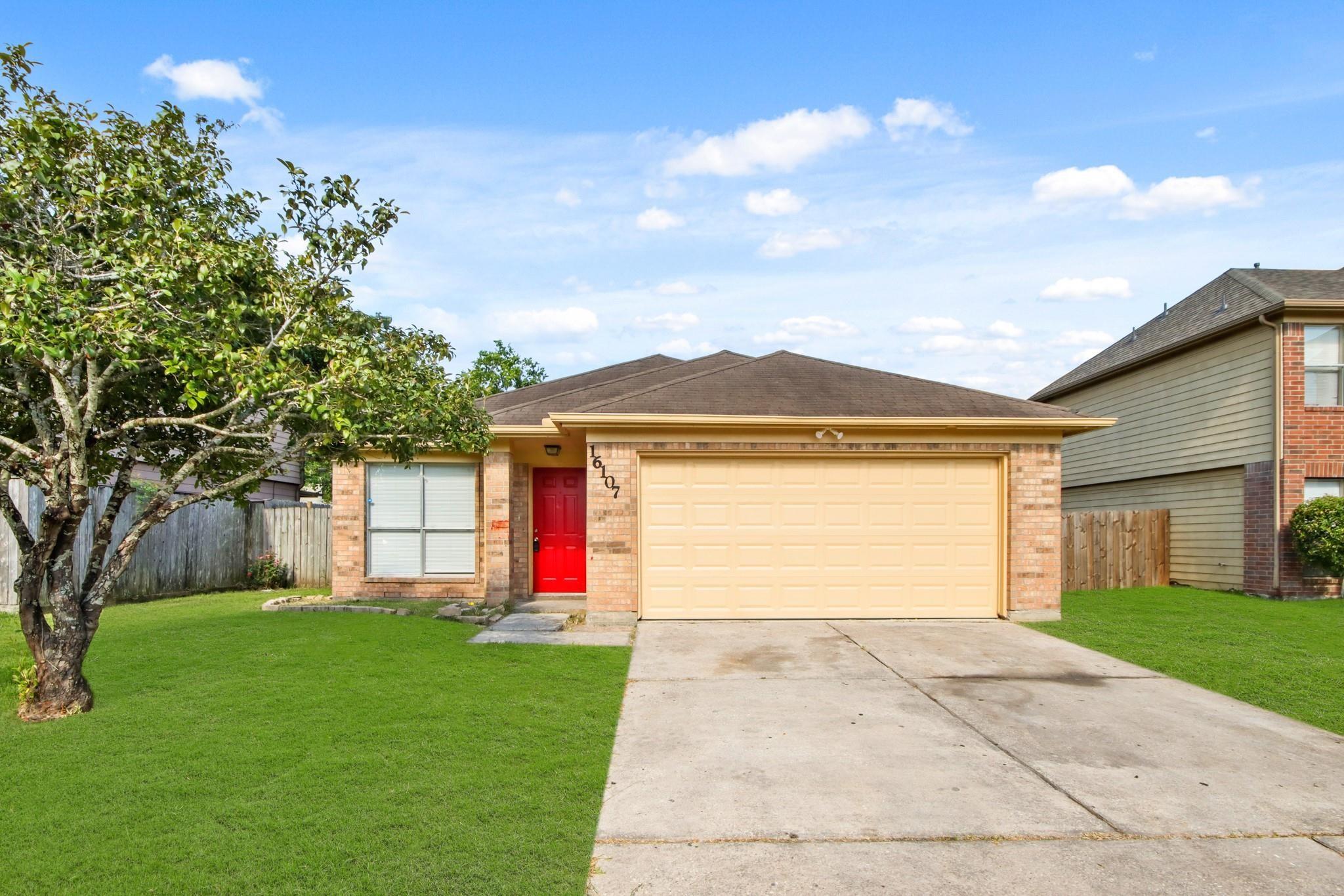 16107 Catbird Court — photo
