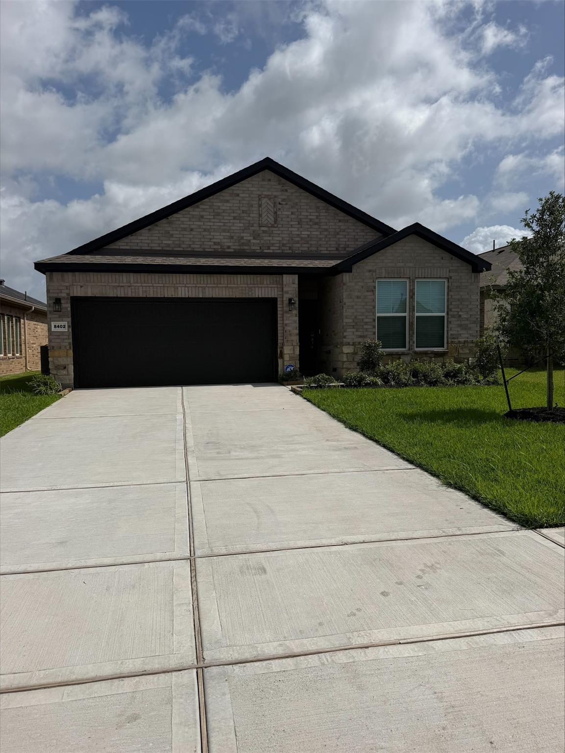 8301 Rose Quartz Drive — photo
