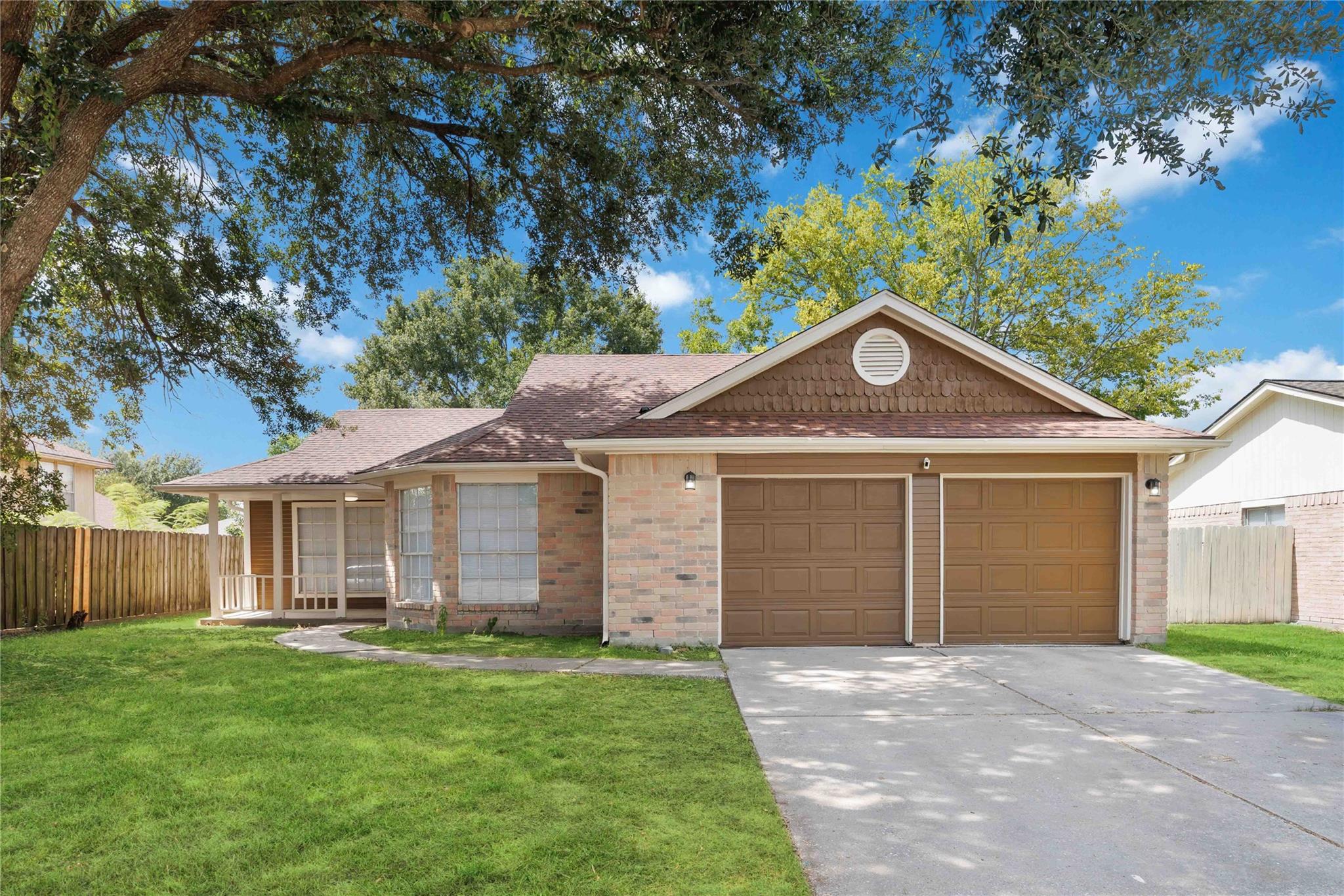 10727 Kentington Oak Drive — photo
