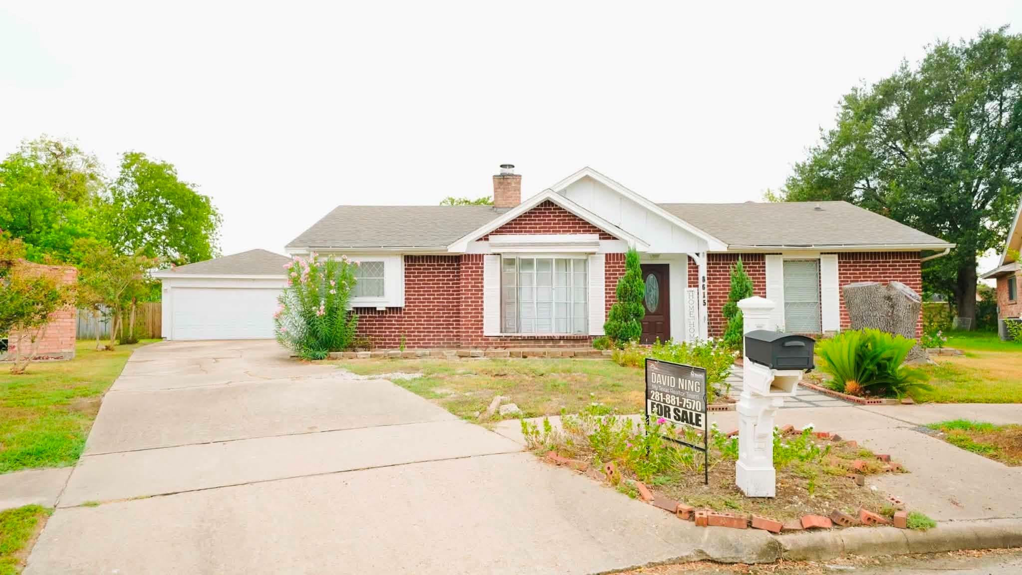 8615 Brookren Circle — photo