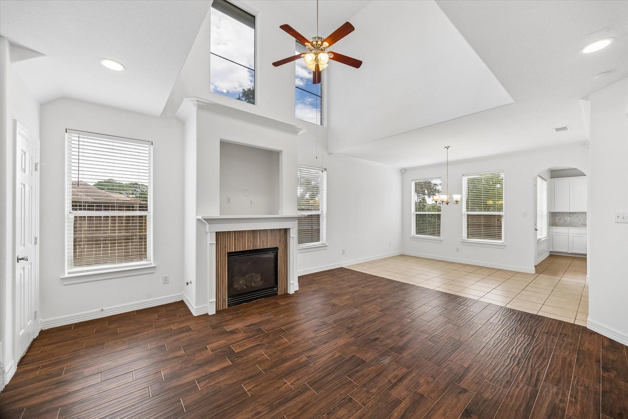 16311 N Eldridge Parkway — photo