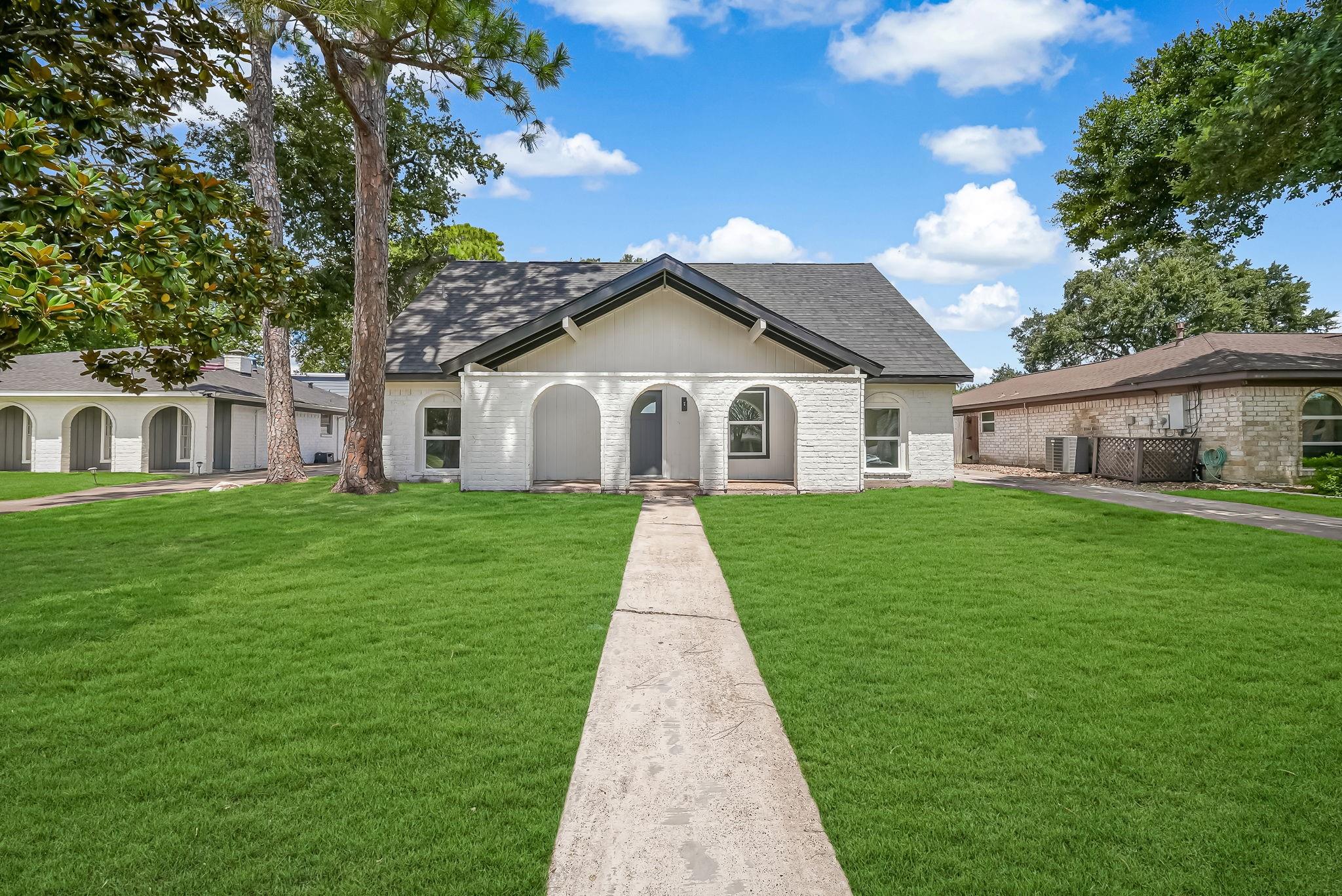 10511 Sagepine Lane — photo