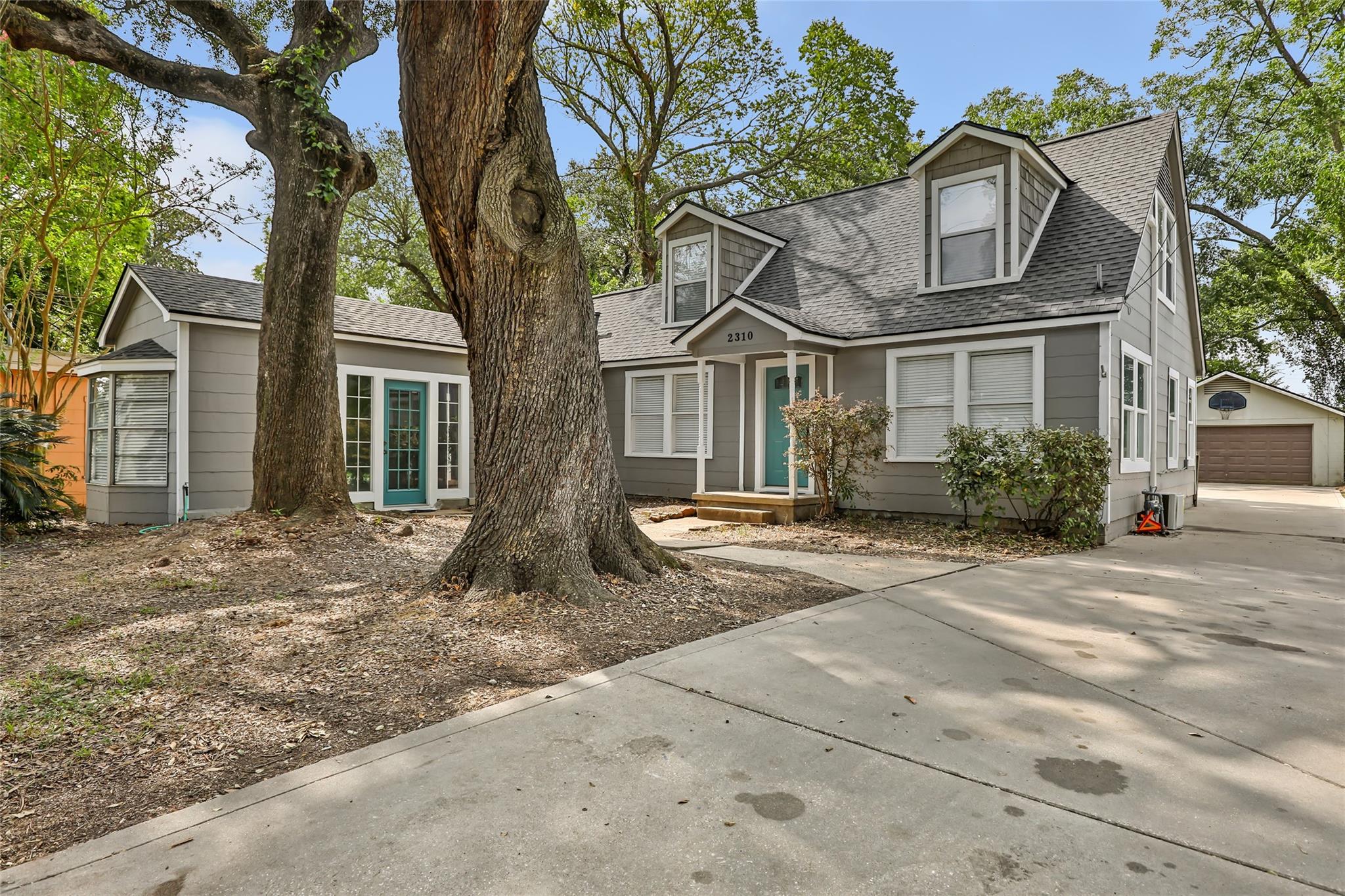 2310 Centennial Street — photo
