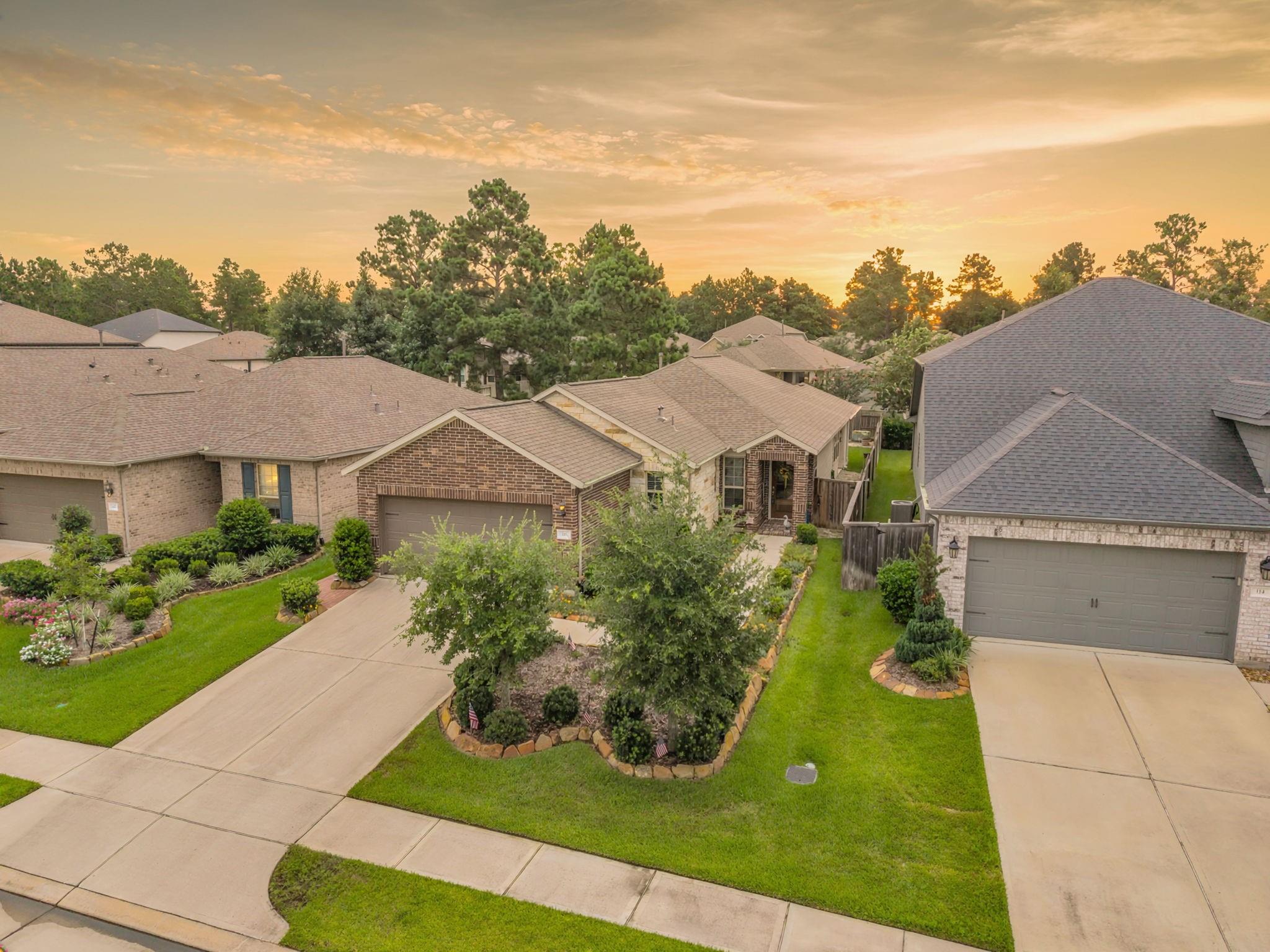 118 Wild Wisteria Lane — photo