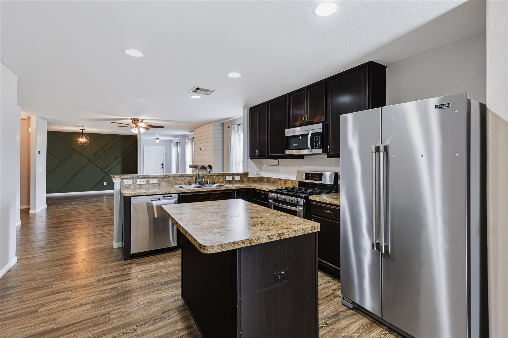 834 Coffee Mill Creek Lane — photo