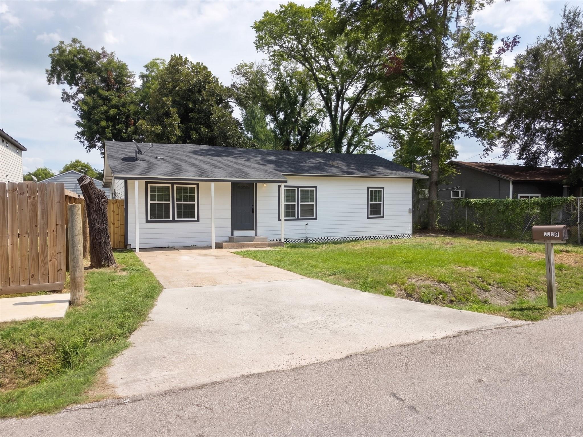 6318 Sayers Street — photo