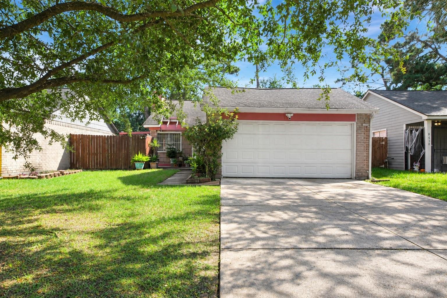 8642 Flower Path Street — photo