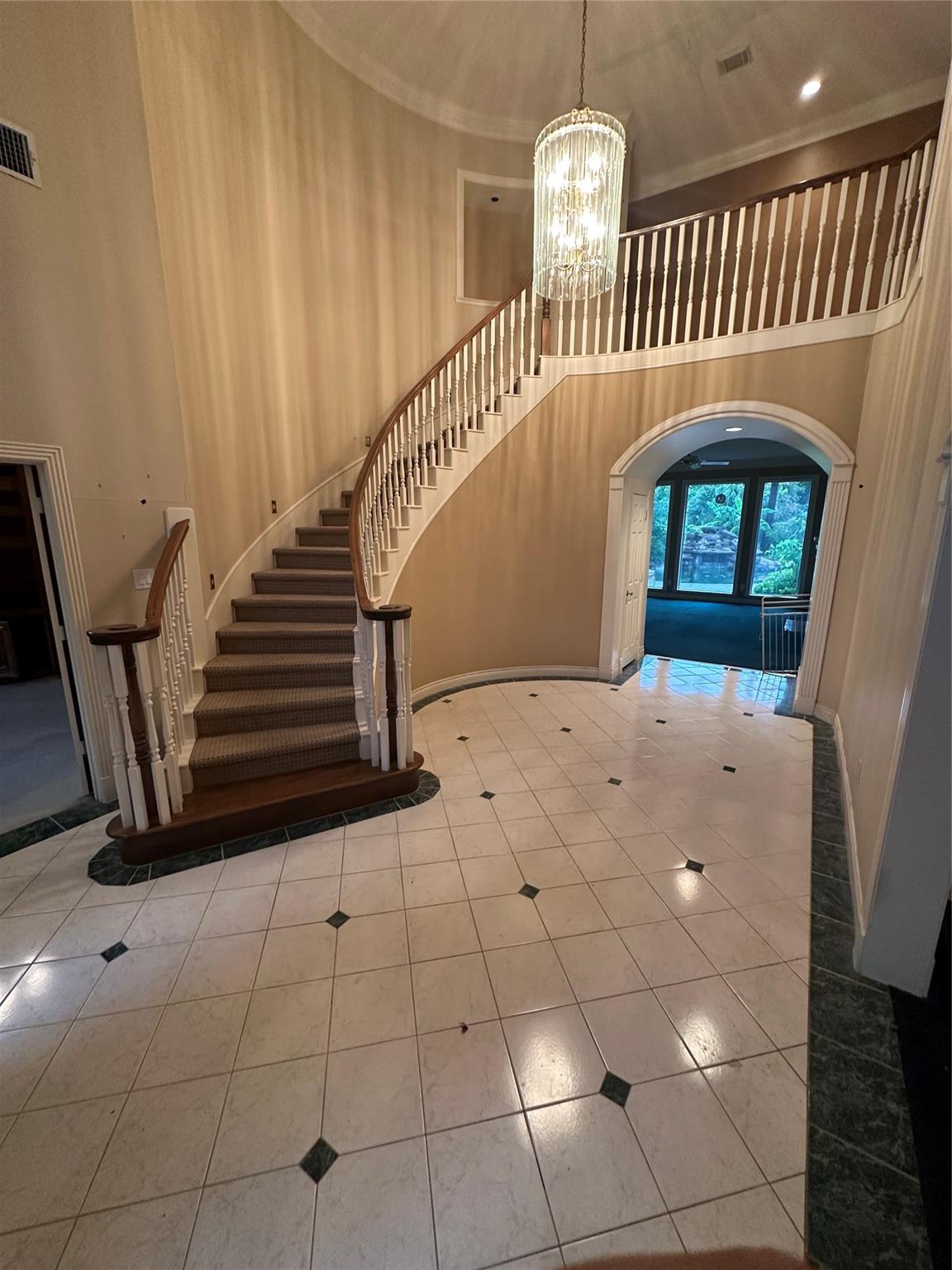 2623 Lakecrest Drive — photo