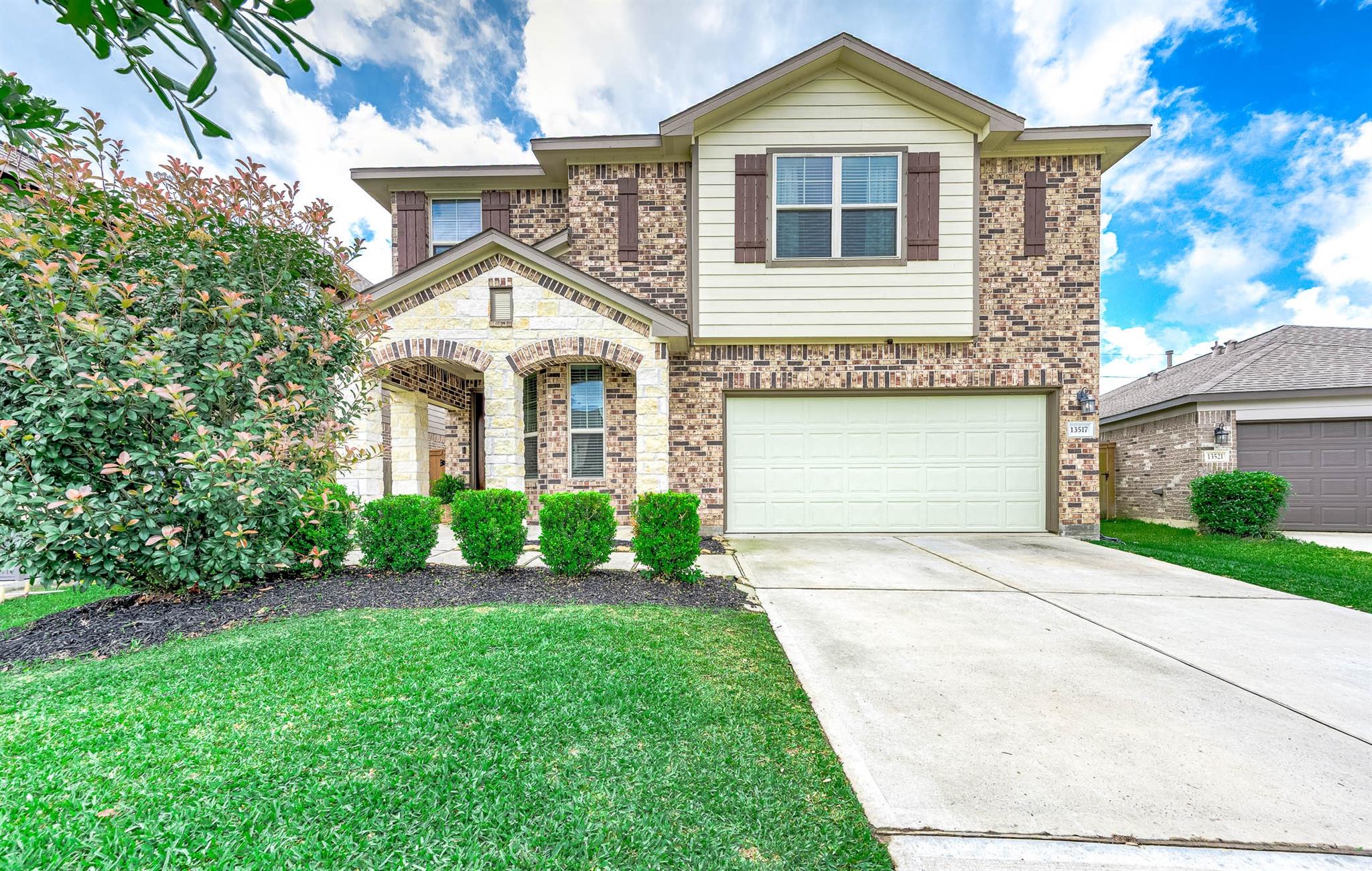 13517 Emerald Mallard Drive — photo