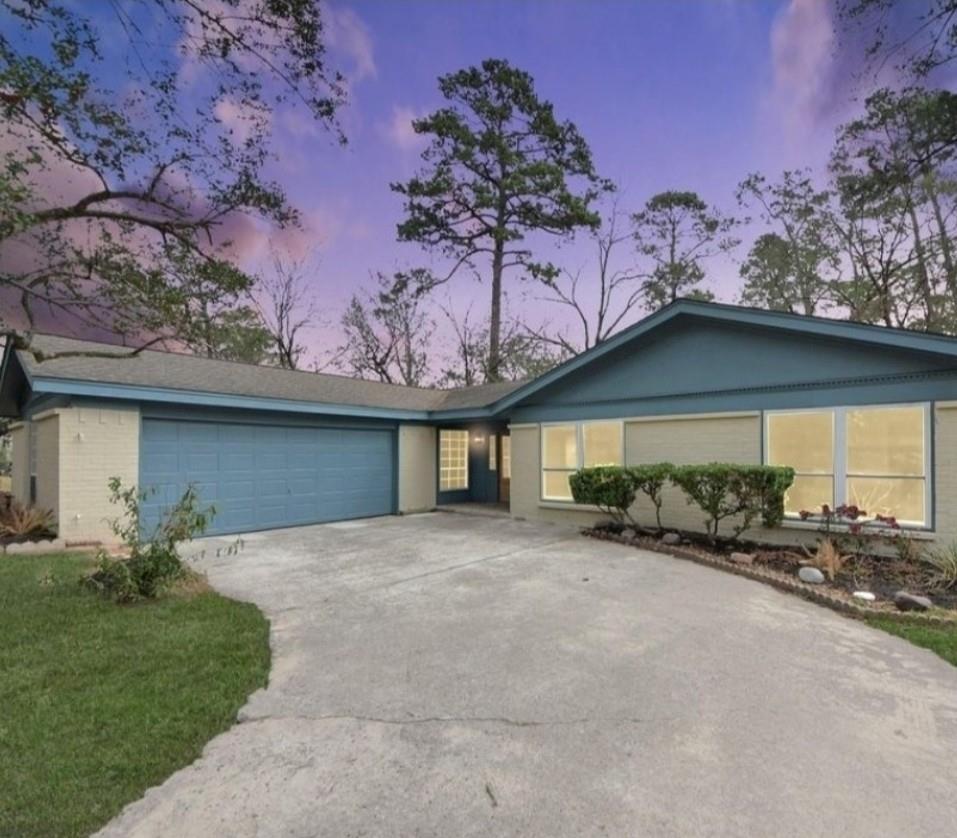26206 Maplewood Drive — photo