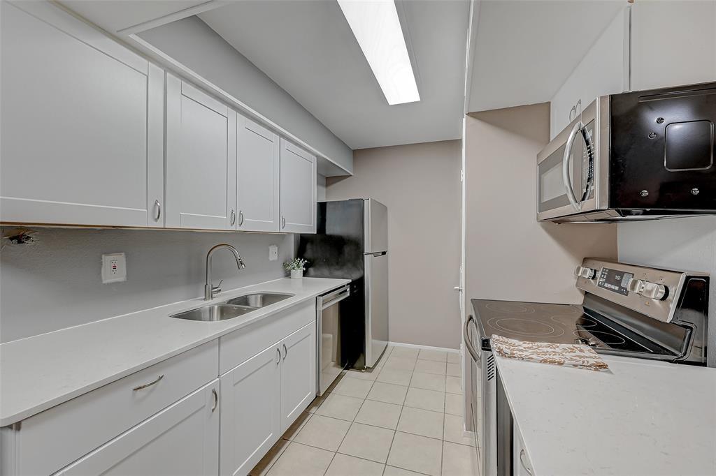 8201 Richmond Avenue #50 — photo