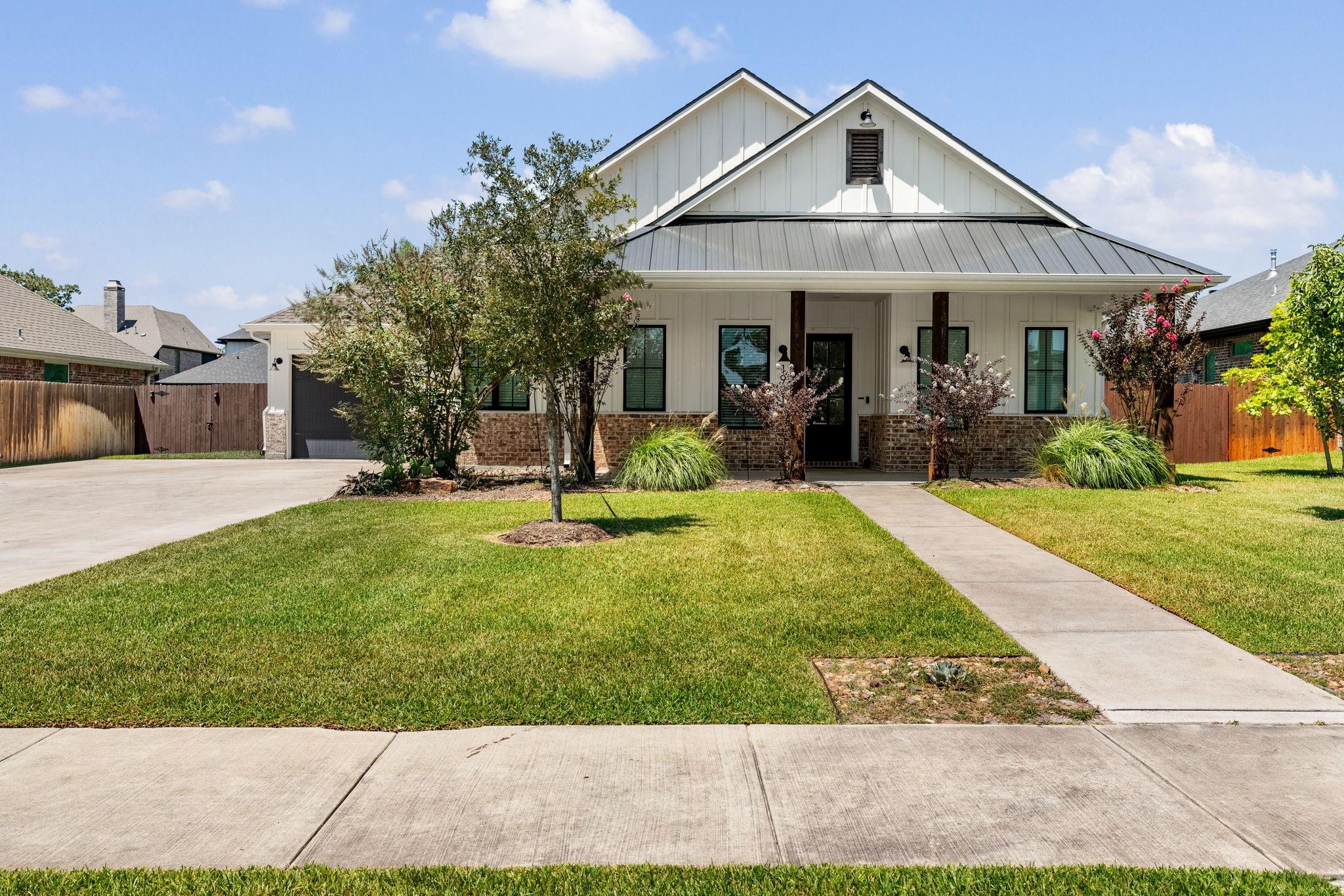 1931 Spanish Moss Drive — photo