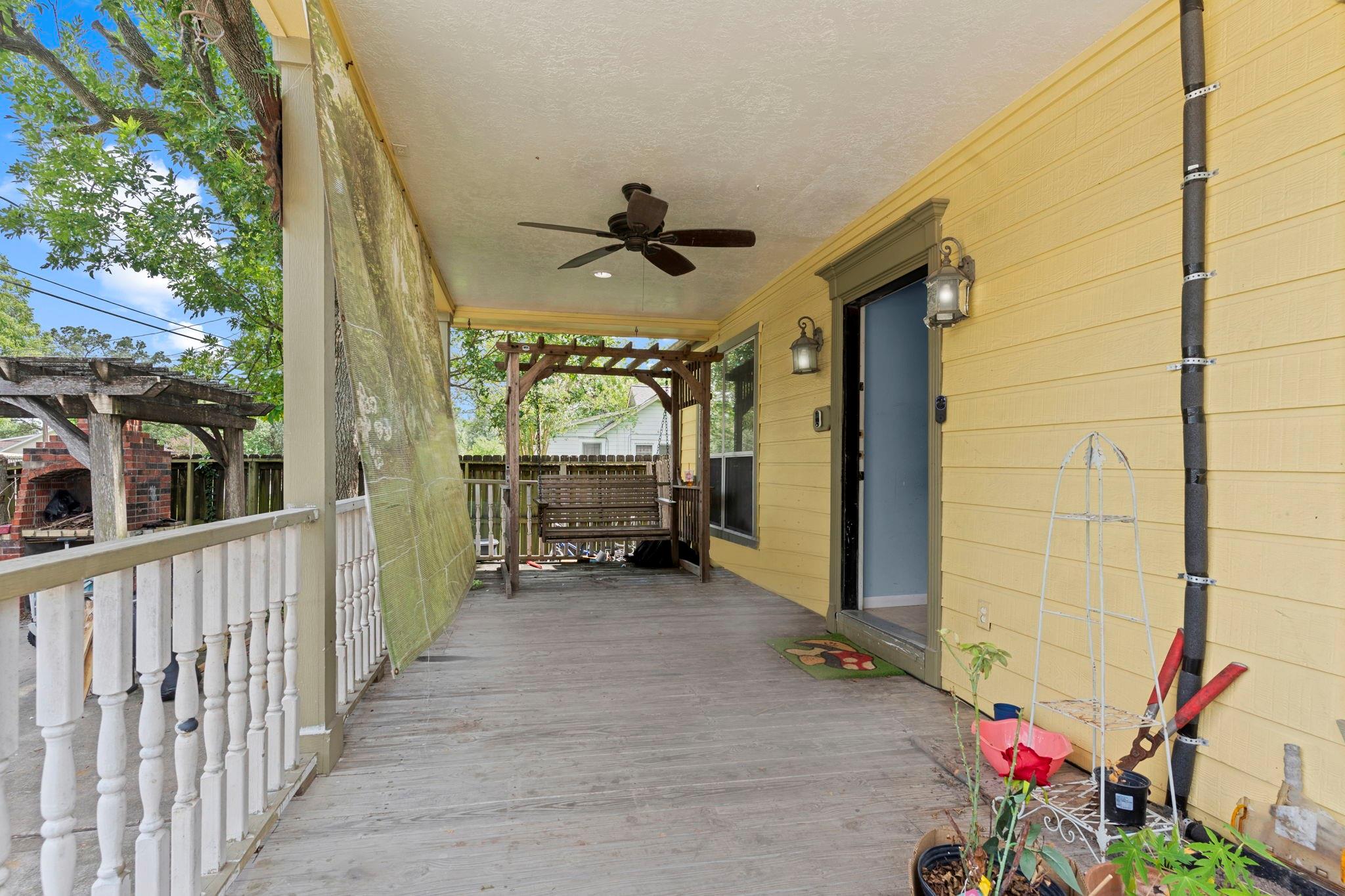 8205 Appleton, Houston, TX 77022 — photo 2