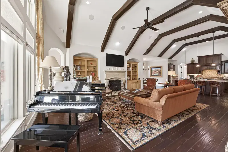 2611 Kielder Shadow Court — photo
