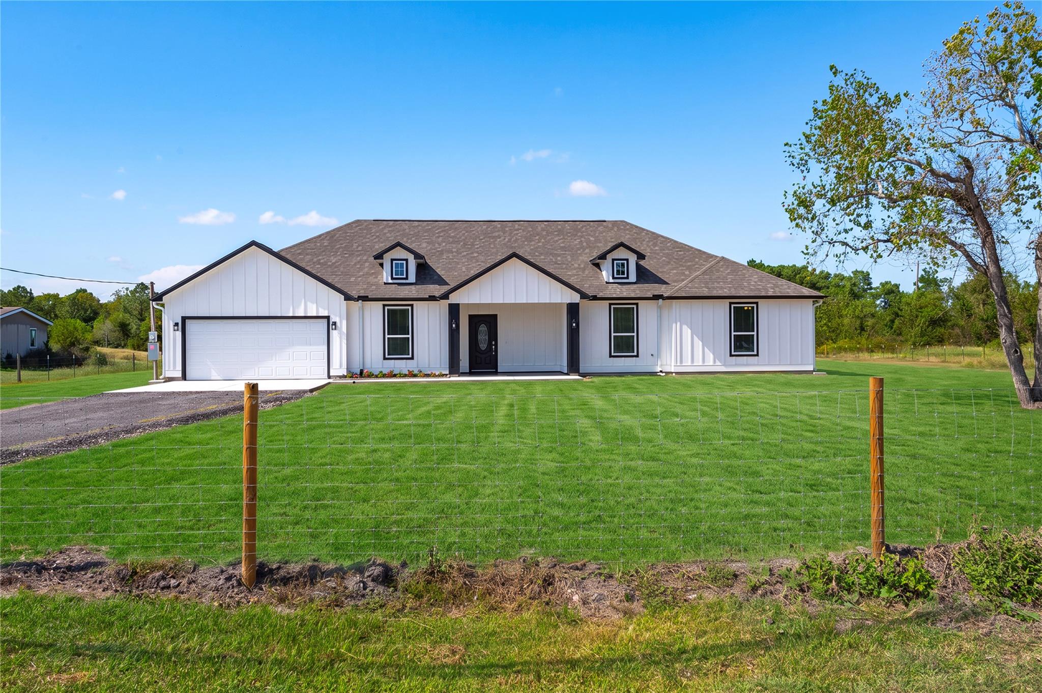 7120 County Road 171 — photo