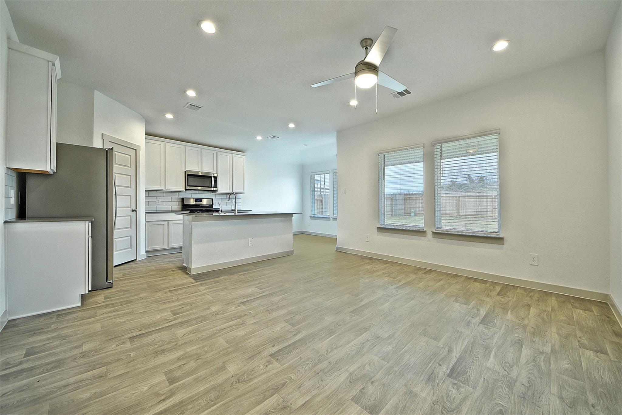 7923 Suffolk Valley Lane, Rosharon, TX 77583 — photo 3